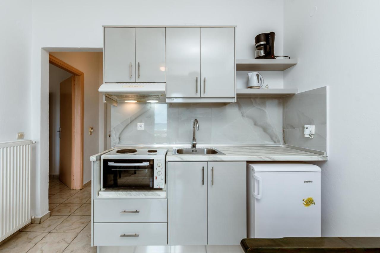Asterina Seaside Apartments Kalyves Exterior photo